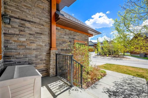 63 Cortina Villas Sw, Calgary, AB - Outdoor