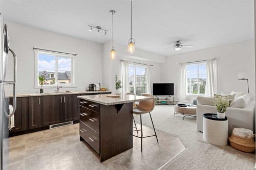 4418-99 Copperstone Park Se, Calgary, AB - Indoor