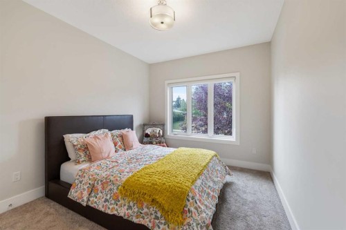 2020 37 Street Sw, Calgary, AB - Indoor Photo Showing Bedroom