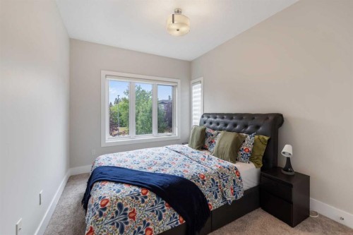 2020 37 Street Sw, Calgary, AB - Indoor Photo Showing Bedroom
