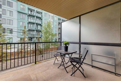208-323 20 Avenue Sw, Calgary, AB - Outdoor With Exterior