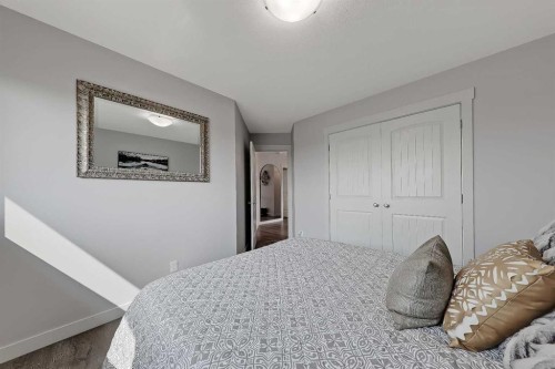 268 Rainbow Falls Way, Chestermere, AB - Indoor Photo Showing Bedroom