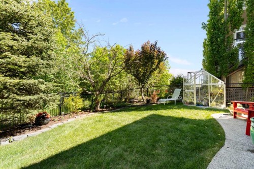 382 Tuscany Ravine Road Nw, Calgary, AB - Outdoor