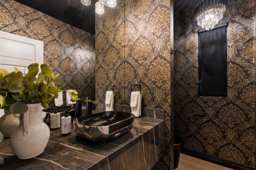 79 Bel-Aire Place Sw, Calgary, AB - Indoor
