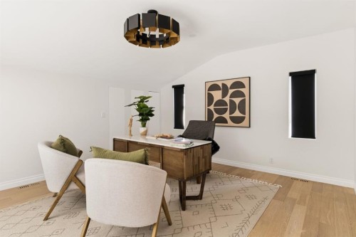 79 Bel-Aire Place Sw, Calgary, AB - Indoor Photo Showing Other Room