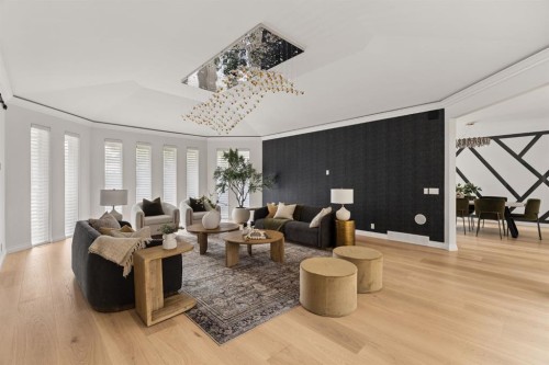 79 Bel-Aire Place Sw, Calgary, AB - Indoor Photo Showing Living Room