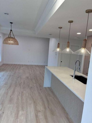 103-4270 Norford Avenue Nw, Calgary, AB - Indoor