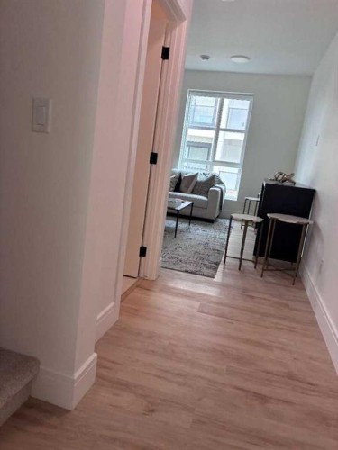 103-4270 Norford Avenue Nw, Calgary, AB - Indoor Photo Showing Other Room