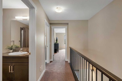 360 Marquis Heights Se, Calgary, AB - Indoor Photo Showing Other Room