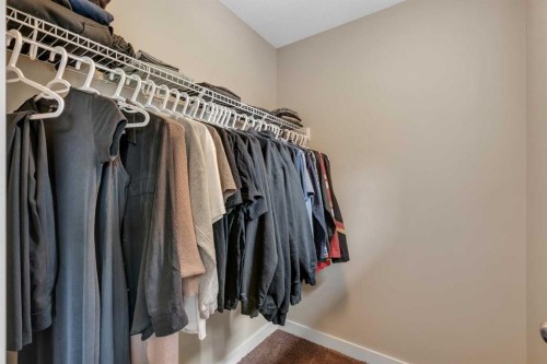 360 Marquis Heights Se, Calgary, AB - Indoor With Storage