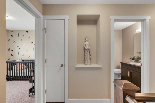 360 Marquis Heights Se, Calgary, AB - Indoor Photo Showing Other Room