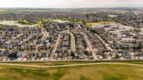 360 Marquis Heights Se, Calgary, AB - Outdoor With View