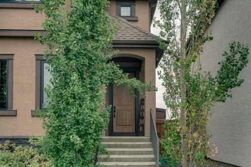 360 Marquis Heights Se, Calgary, AB - Outdoor