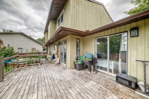 55 Pineland Close Ne, Calgary, AB 