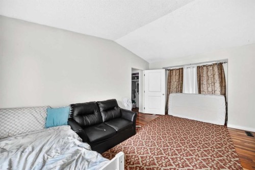 55 Pineland Close Ne, Calgary, AB 