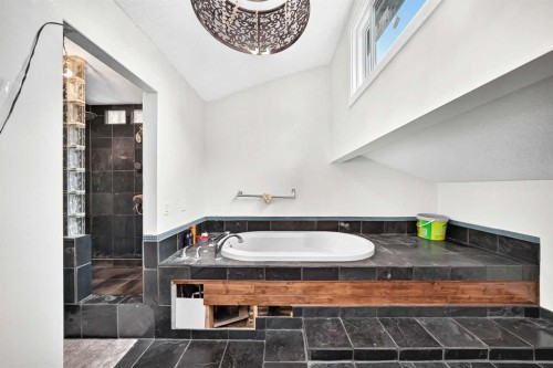 55 Pineland Close Ne, Calgary, AB 