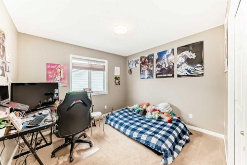 2092 Reunion Boulevard Nw, Airdrie, AB - Indoor Photo Showing Bedroom