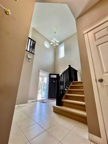 2092 Reunion Boulevard Nw, Airdrie, AB - Indoor Photo Showing Other Room