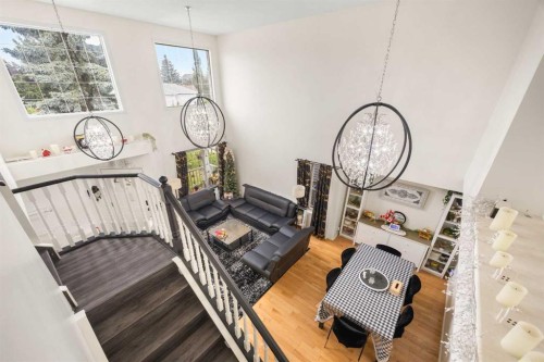 58 Citadel Crest Circle Nw, Calgary, AB - Indoor Photo Showing Other Room