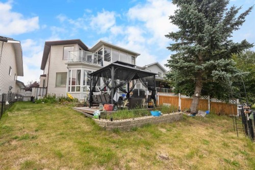 58 Citadel Crest Circle Nw, Calgary, AB - Outdoor