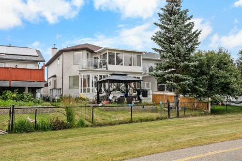 58 Citadel Crest Circle Nw, Calgary, AB - Outdoor With Balcony