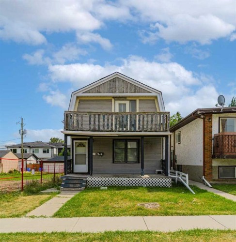 235 20 Avenue Ne, Calgary, AB - Outdoor With Balcony With Deck Patio Veranda
