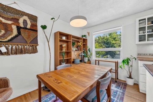 632 Foritana Road Se, Calgary, AB - Indoor Photo Showing Dining Room