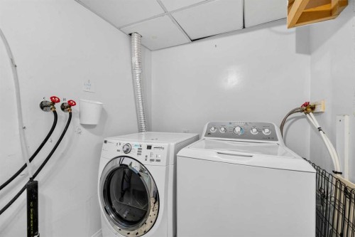 632 Foritana Road Se, Calgary, AB - Indoor Photo Showing Laundry Room