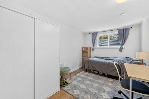 632 Foritana Road Se, Calgary, AB - Indoor Photo Showing Bedroom