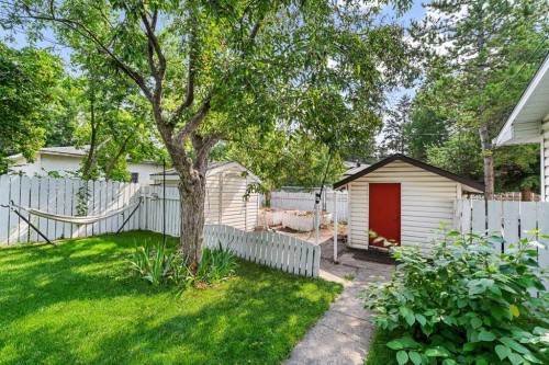 632 Foritana Road Se, Calgary, AB - Outdoor