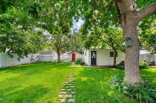 632 Foritana Road Se, Calgary, AB - Outdoor