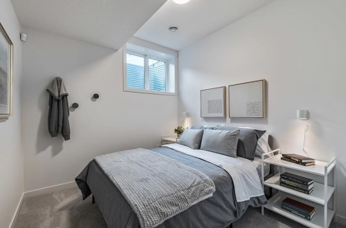 270 Creekside Manor Sw, Calgary, AB 