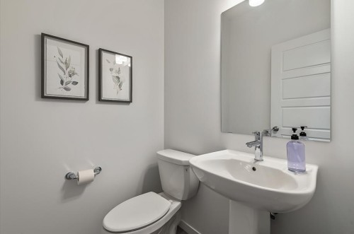 270 Creekside Manor Sw, Calgary, AB 