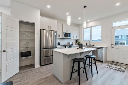 270 Creekside Manor Sw, Calgary, AB 