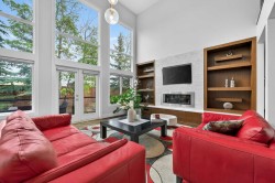 168 Posthill Drive SW Calgary, AB T3H 0J1