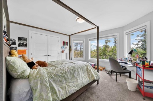 168 Posthill Drive Sw, Calgary, AB - Indoor Photo Showing Bedroom