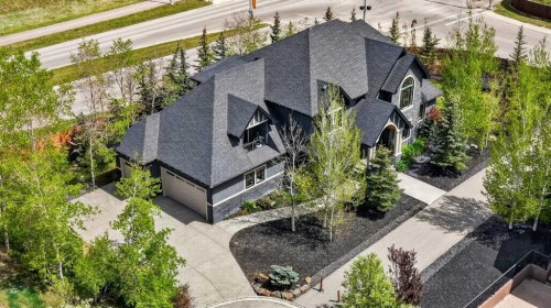 168 Posthill Drive Sw, Calgary, AB - Outdoor