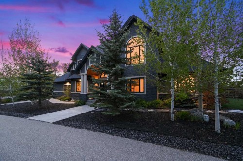 168 Posthill Drive Sw, Calgary, AB - Outdoor