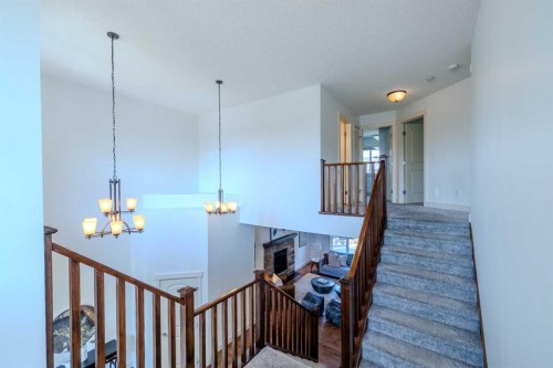 1835 Evergreen Drive Sw, Calgary, AB - Indoor Photo Showing Other Room