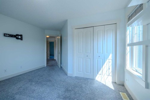 1835 Evergreen Drive Sw, Calgary, AB - Indoor