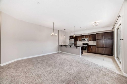 206-488 7 Avenue Ne, Calgary, AB - Indoor Photo Showing Kitchen