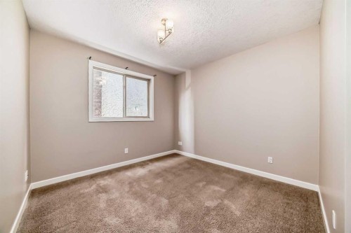 206-488 7 Avenue Ne, Calgary, AB - Indoor Photo Showing Other Room
