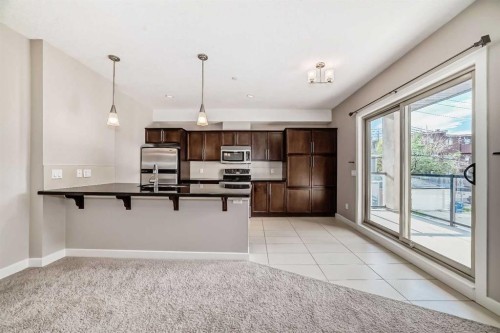 206-488 7 Avenue Ne, Calgary, AB - Indoor Photo Showing Kitchen