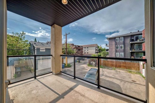 206-488 7 Avenue Ne, Calgary, AB - Outdoor With Balcony With Exterior