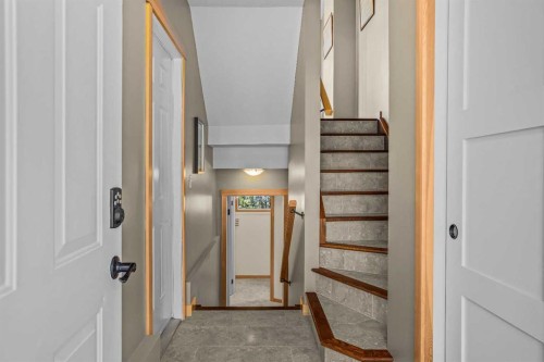 13-242 Benchlands Terrace, Canmore, AB - Indoor Photo Showing Other Room