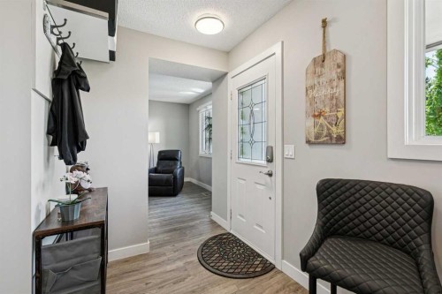110S-203 Lynnview Road Se, Calgary, AB - Indoor Photo Showing Other Room
