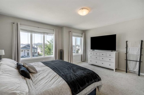 159 Pacific Landing West, Lethbridge, AB - Indoor Photo Showing Bedroom