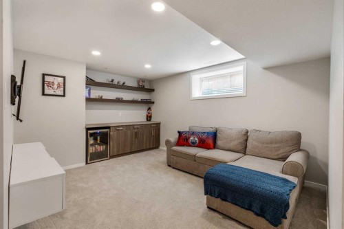 159 Pacific Landing West, Lethbridge, AB - Indoor