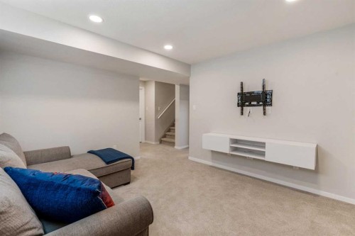 159 Pacific Landing West, Lethbridge, AB - Indoor