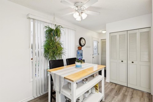 283 Abinger Crescent Ne, Calgary, AB - Indoor Photo Showing Dining Room